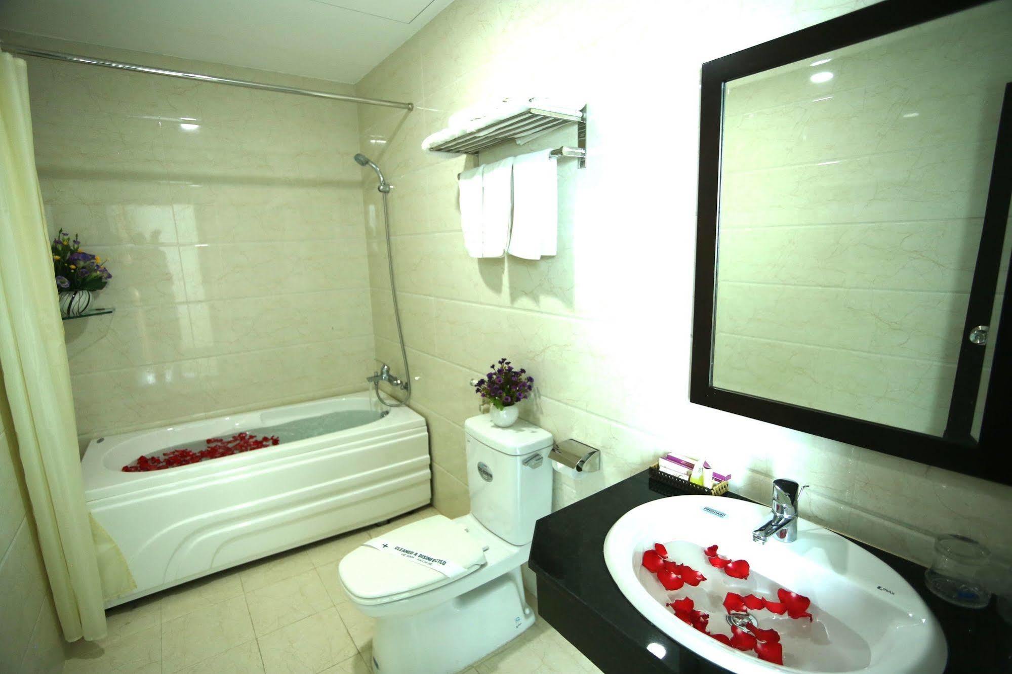 Huong Son Hotel Da Nang Zewnętrze zdjęcie
